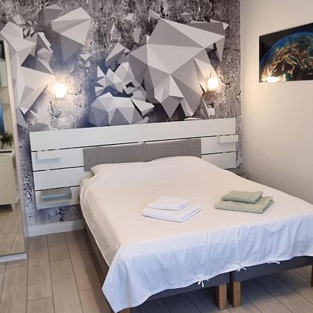 Elisabeta Studio Apartment Bukarest Eksteriør billede